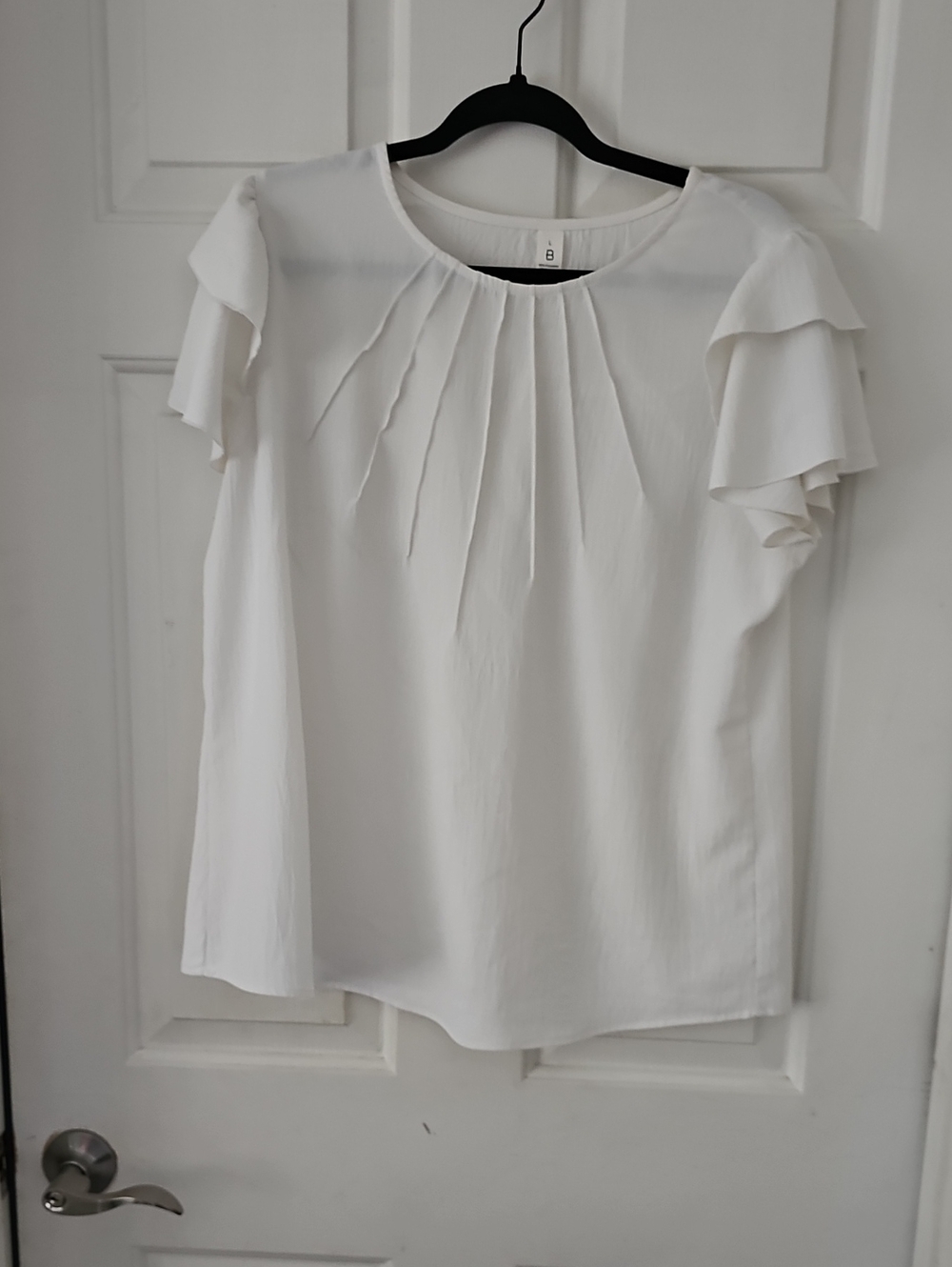 Women's Off White Ruffle Sleeve Blouse